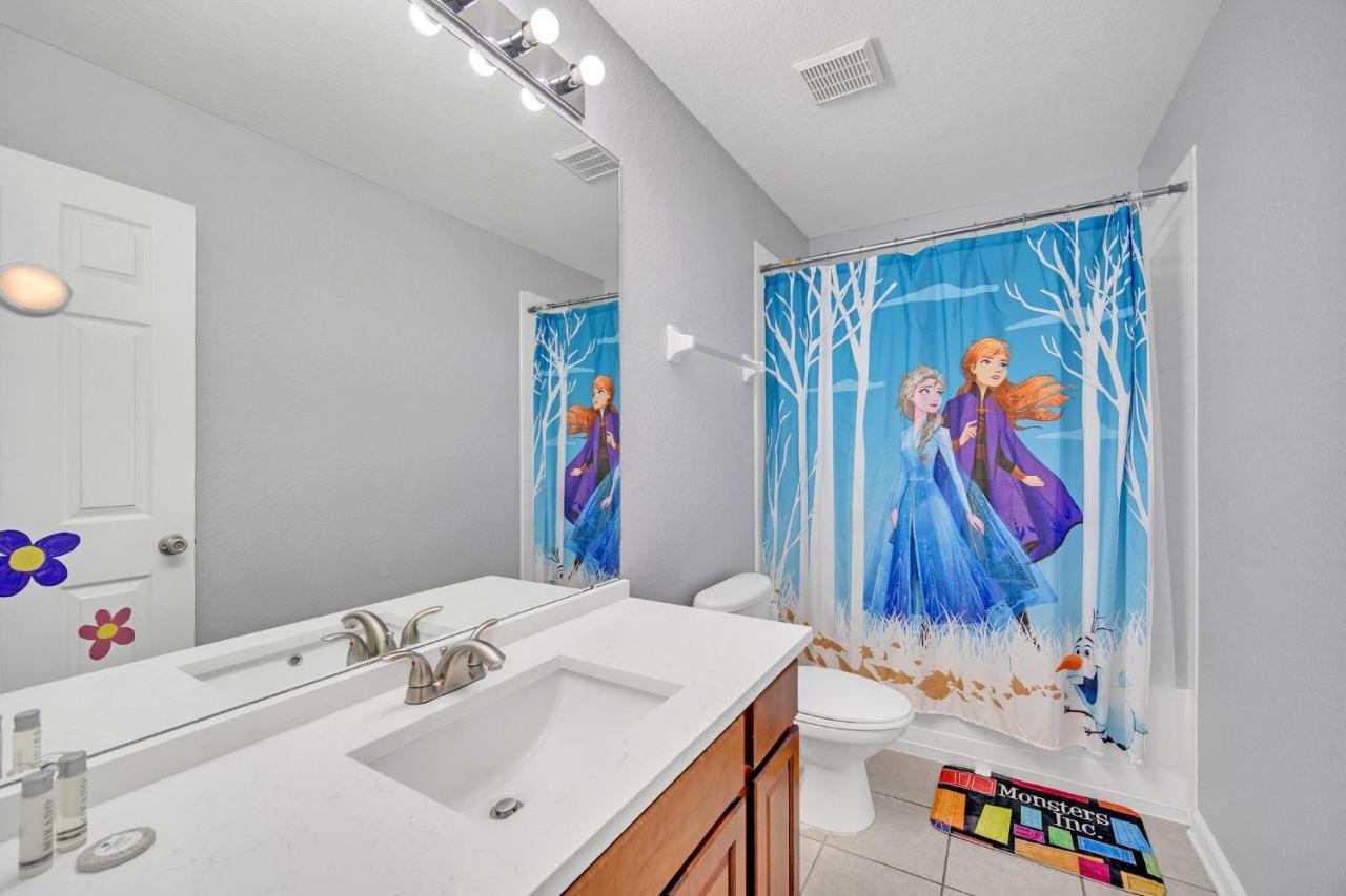 Near Disney! Spacious 5Br Resort Home With Private Pool, Hot Tub And Theater!オーランド エクステリア 写真
